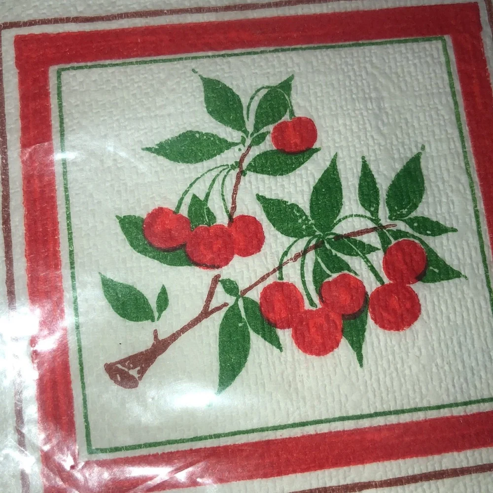 Hallmark Vintage‎ Beverage Lunchon Napkins Set Cherries Print